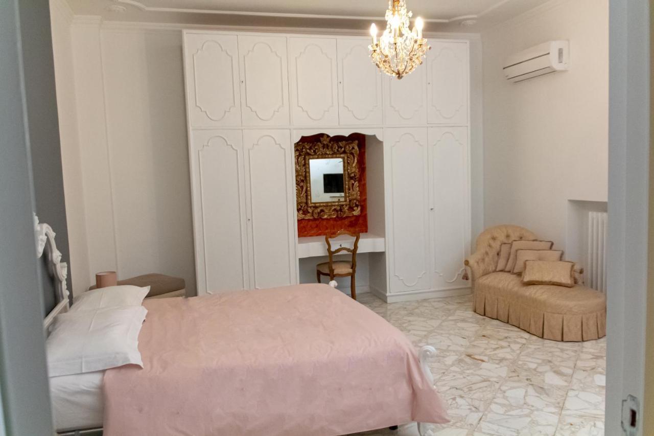 Hotel Interno 9 à Bari Extérieur photo