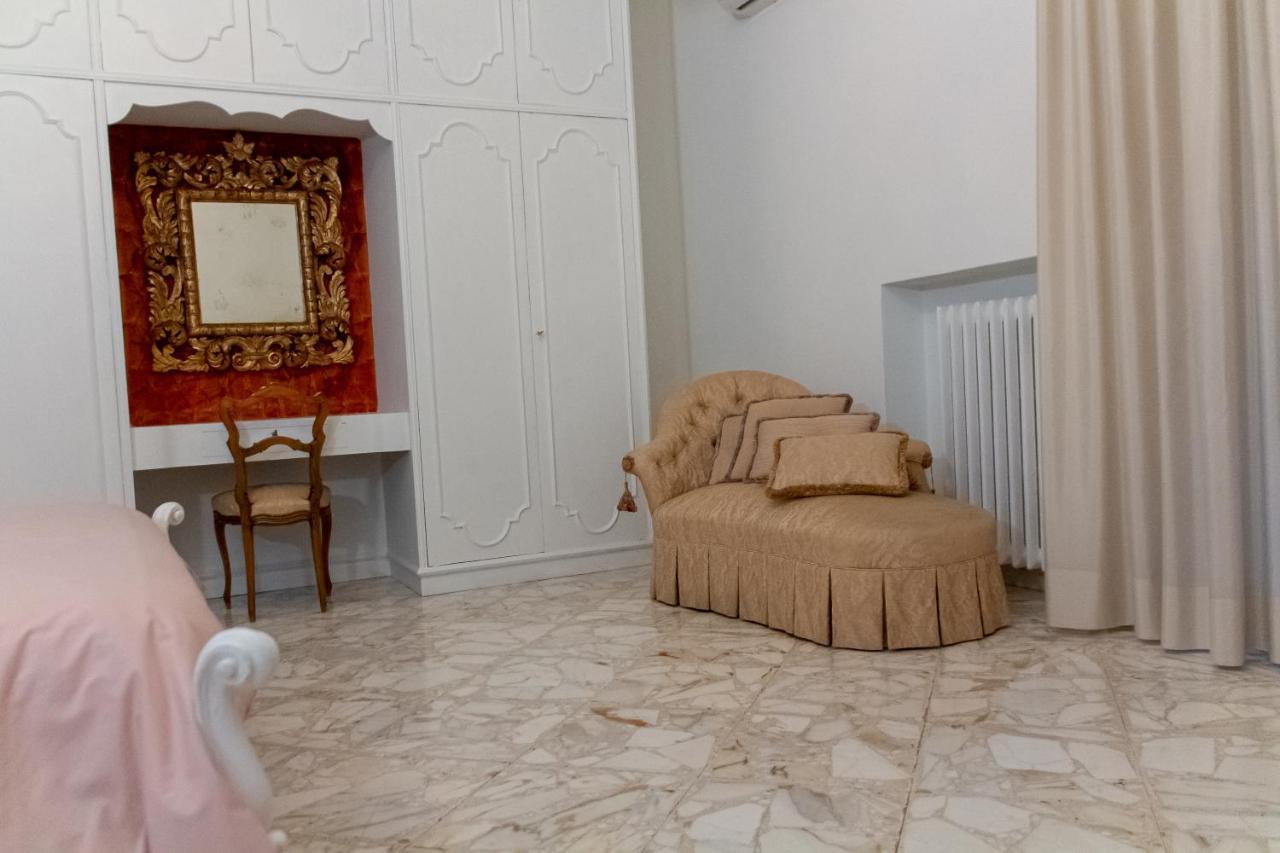 Hotel Interno 9 à Bari Extérieur photo