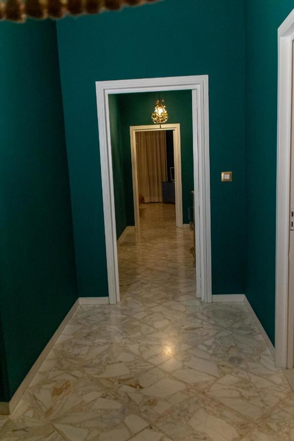 Hotel Interno 9 à Bari Extérieur photo