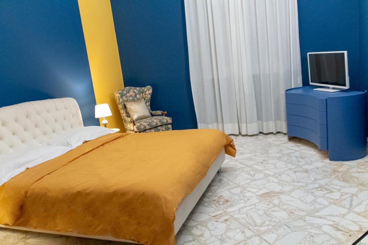 Hotel Interno 9 à Bari Extérieur photo