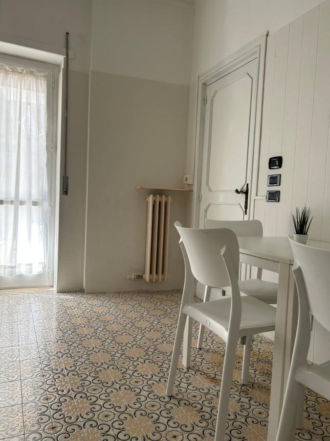 Hotel Interno 9 à Bari Extérieur photo